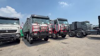 howo old face dump truck 